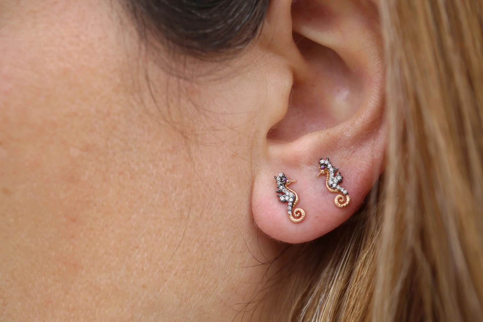 Deniz Atı Küpe - 1