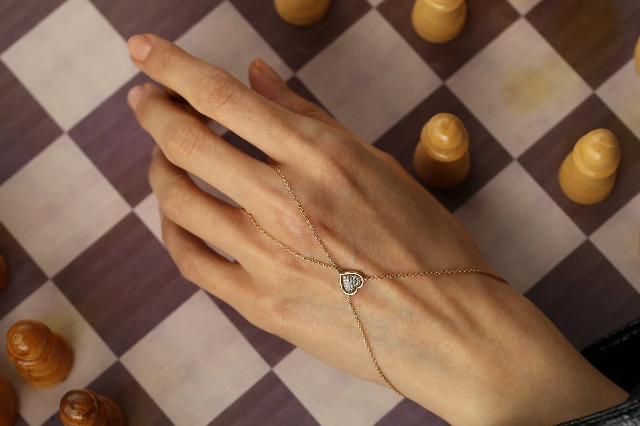 Heart White Şahmeran - 1