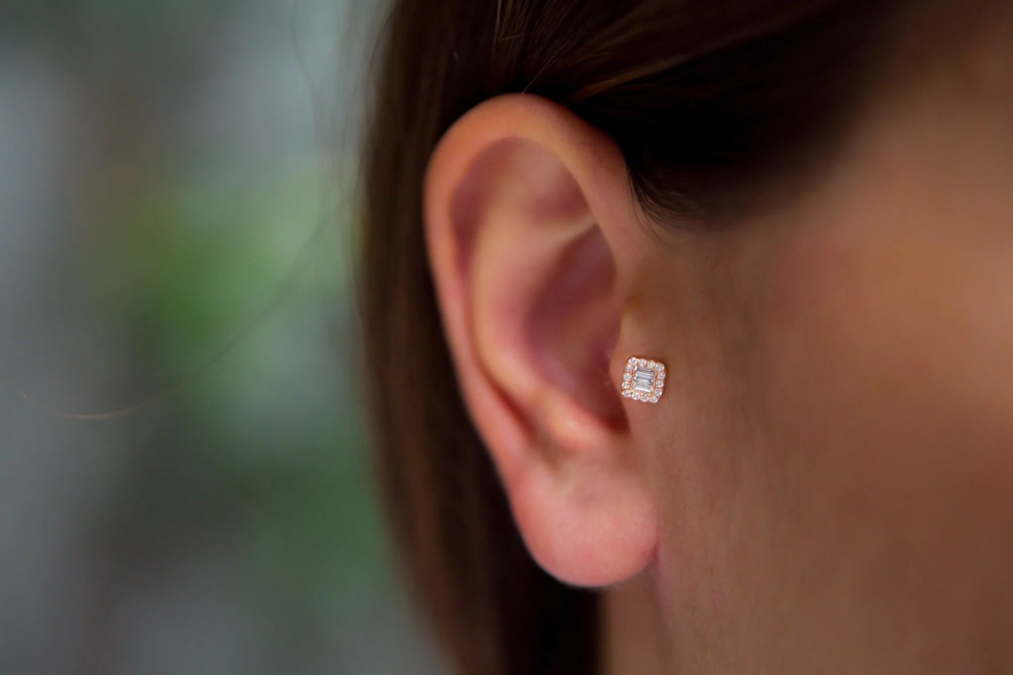 Kare Baget Tragus - 1