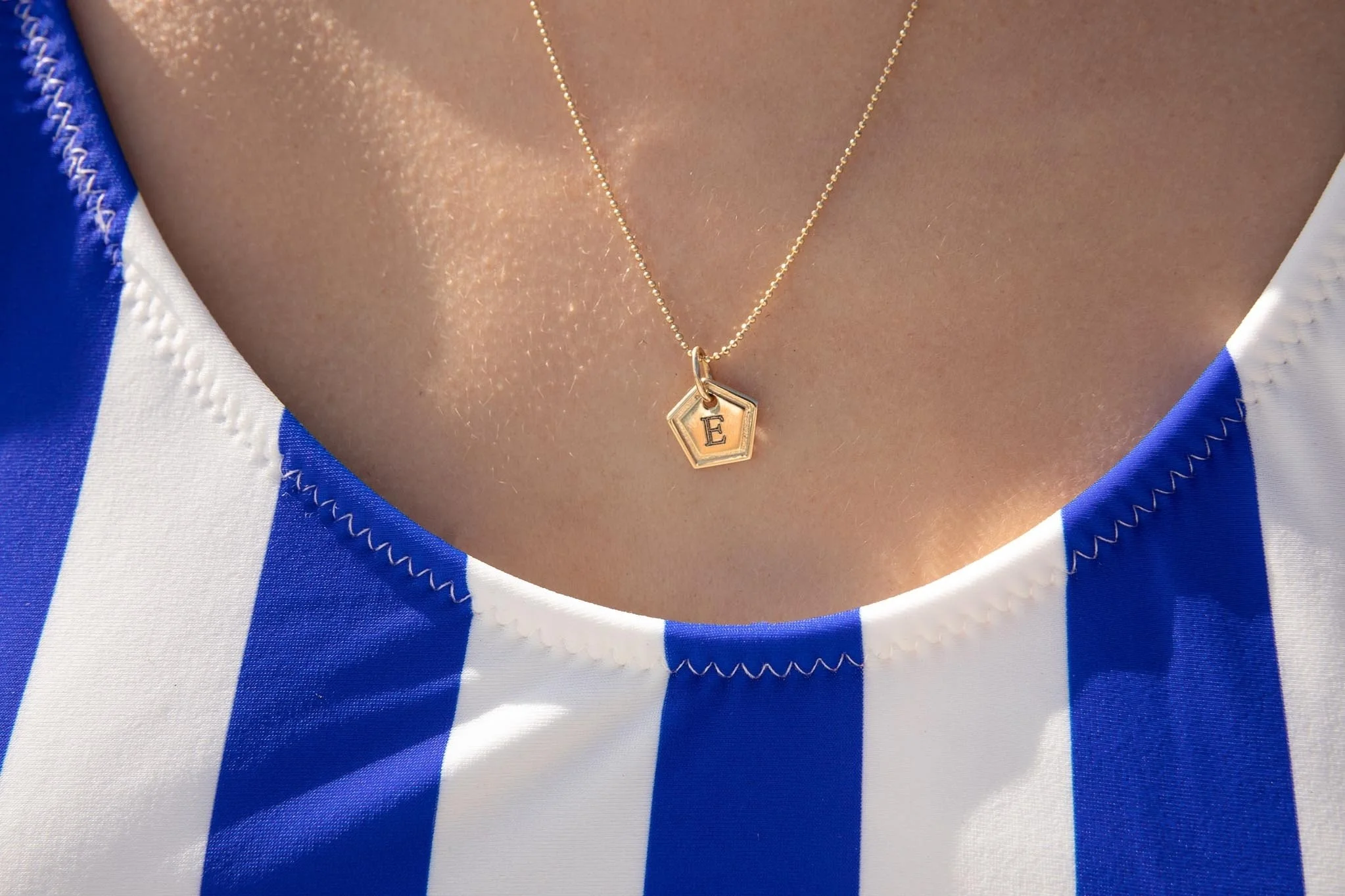 Mini Retro Coin Kolye - 1