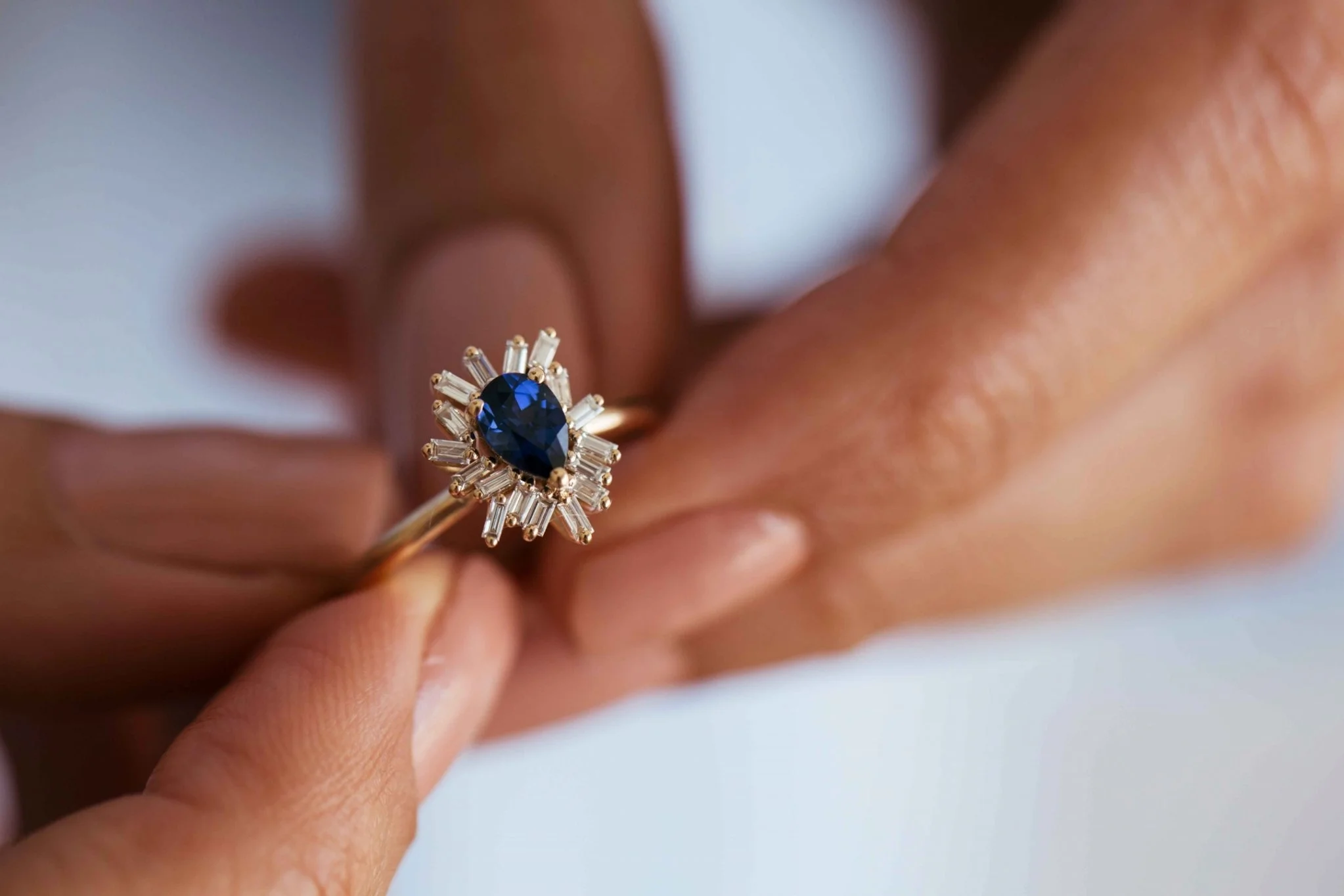 Safir ve Baget Yüzük - 1