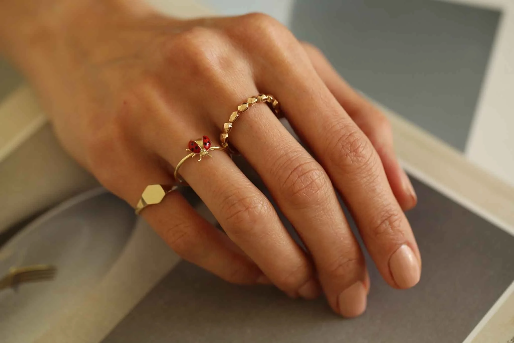 Uç Uç Böceği Yüzük - 5