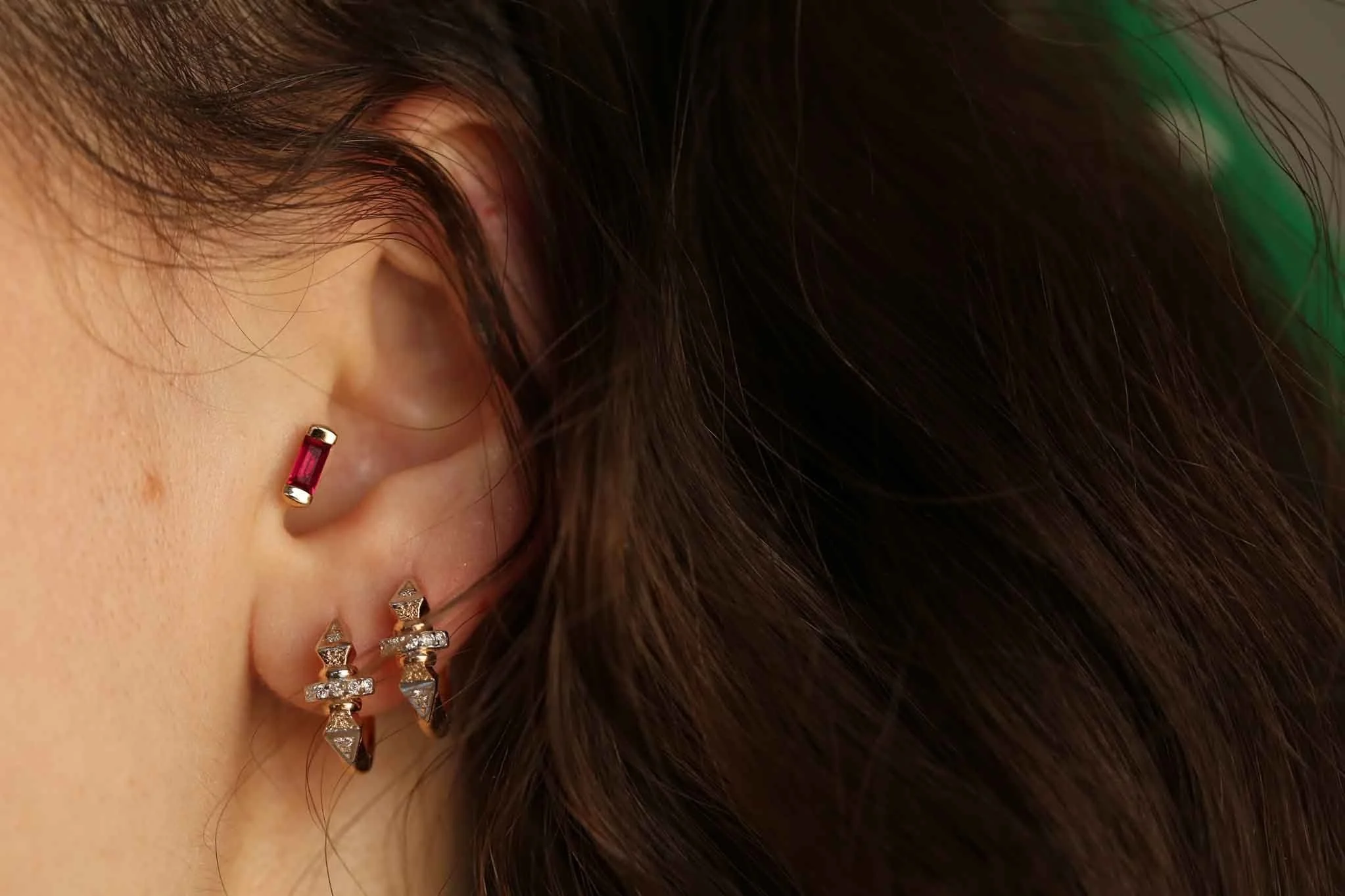 Yakut Line Tragus - 4