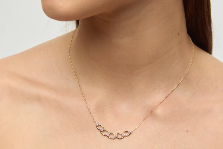 Connection Necklace (2)